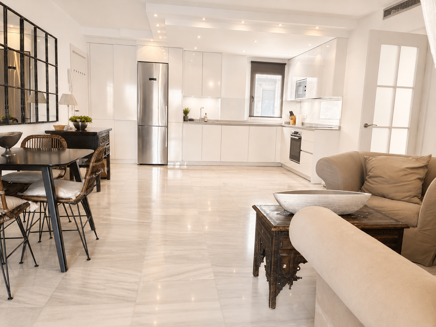 Puerto Banús apartment with beach and pool — Puerto Banús
